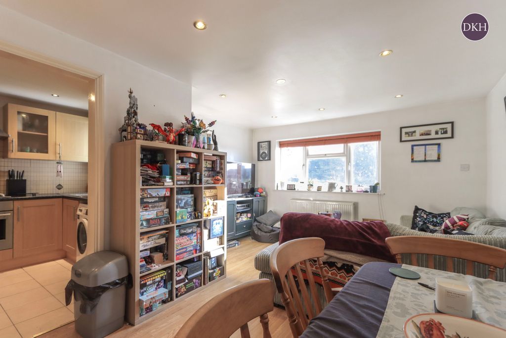 Property photo 2 of 9 Picture No. 05