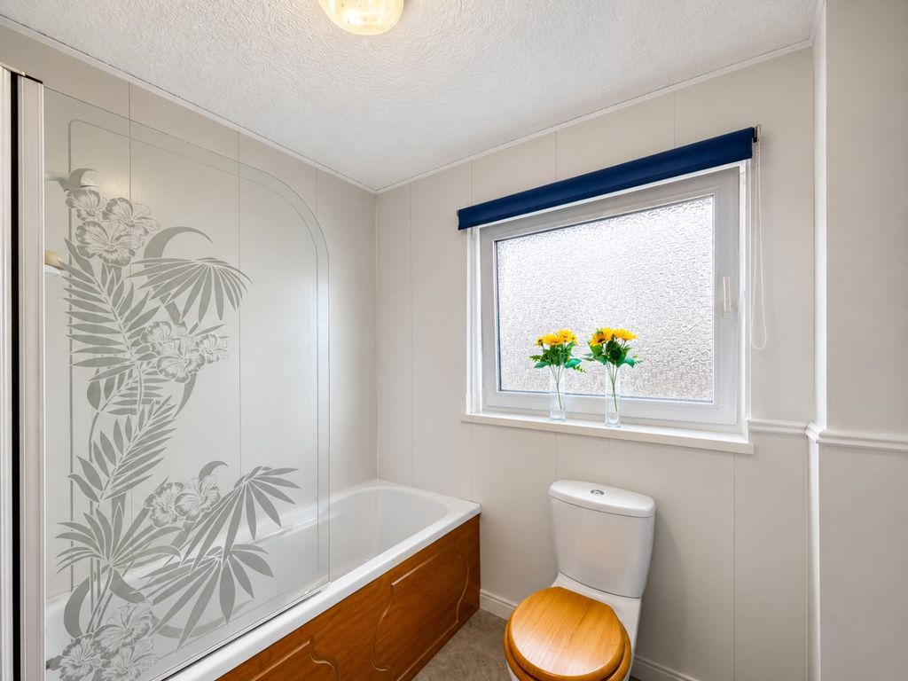 Property photo 3 of 5 5309524