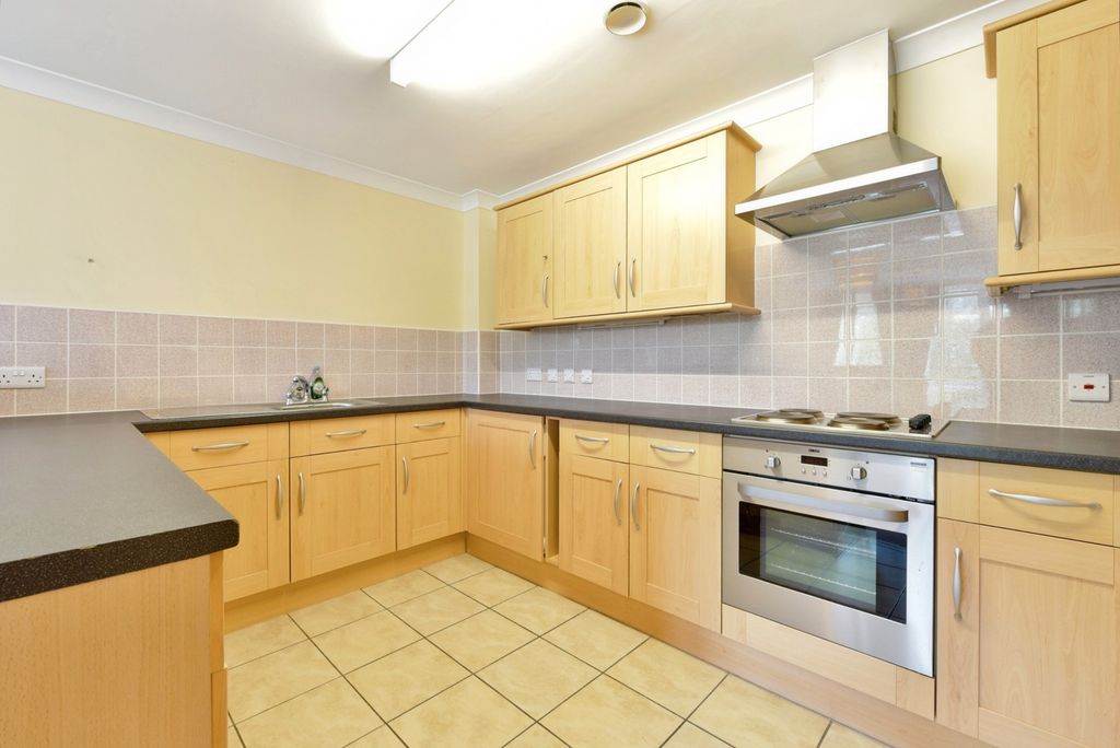 Property photo 3 of 16 Photo