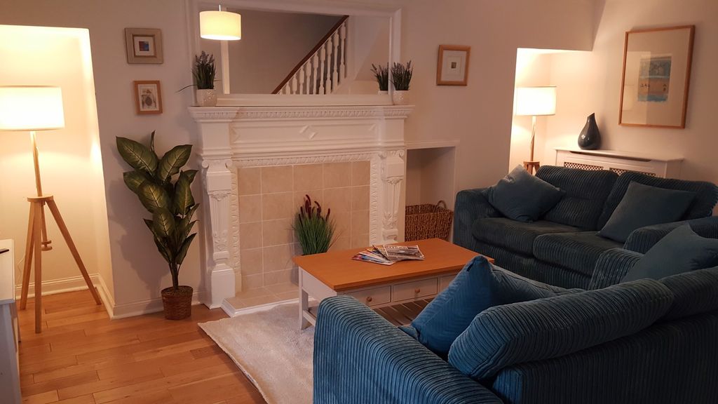 Property photo 3 of 13