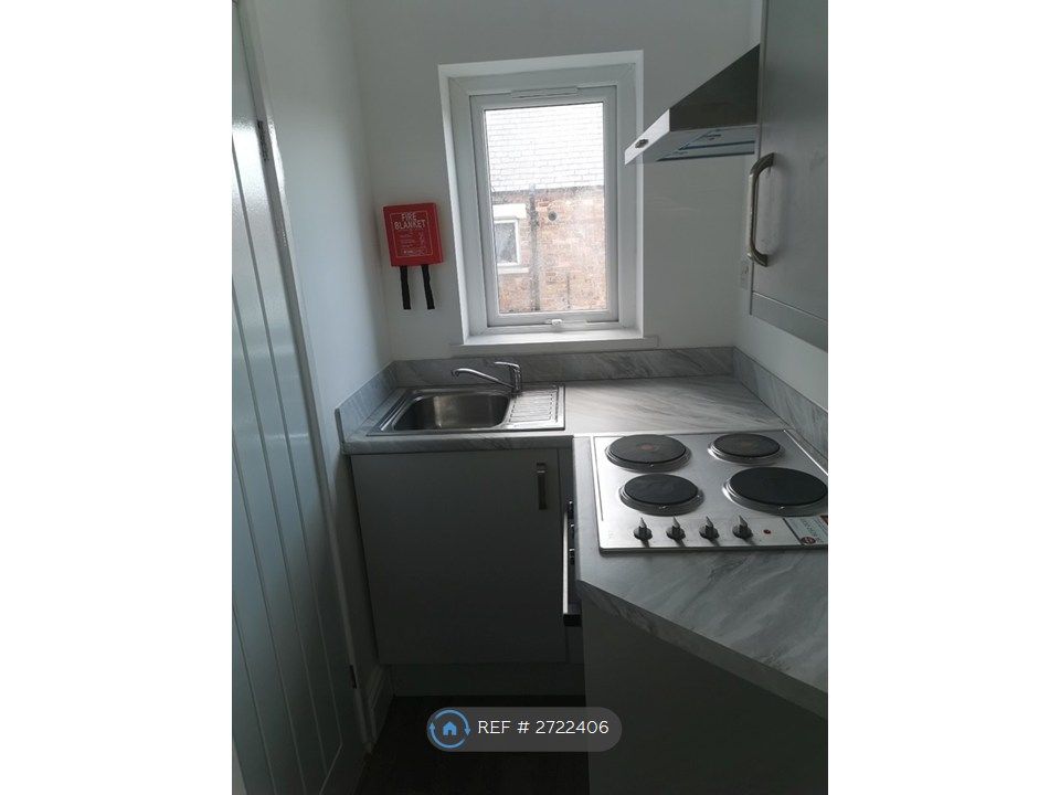 Property photo 3 of 5 Separate Kitchen