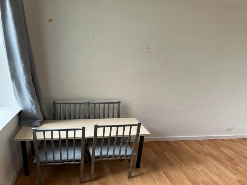 Property photo 3 of 11 Img-20230329-Wa0010