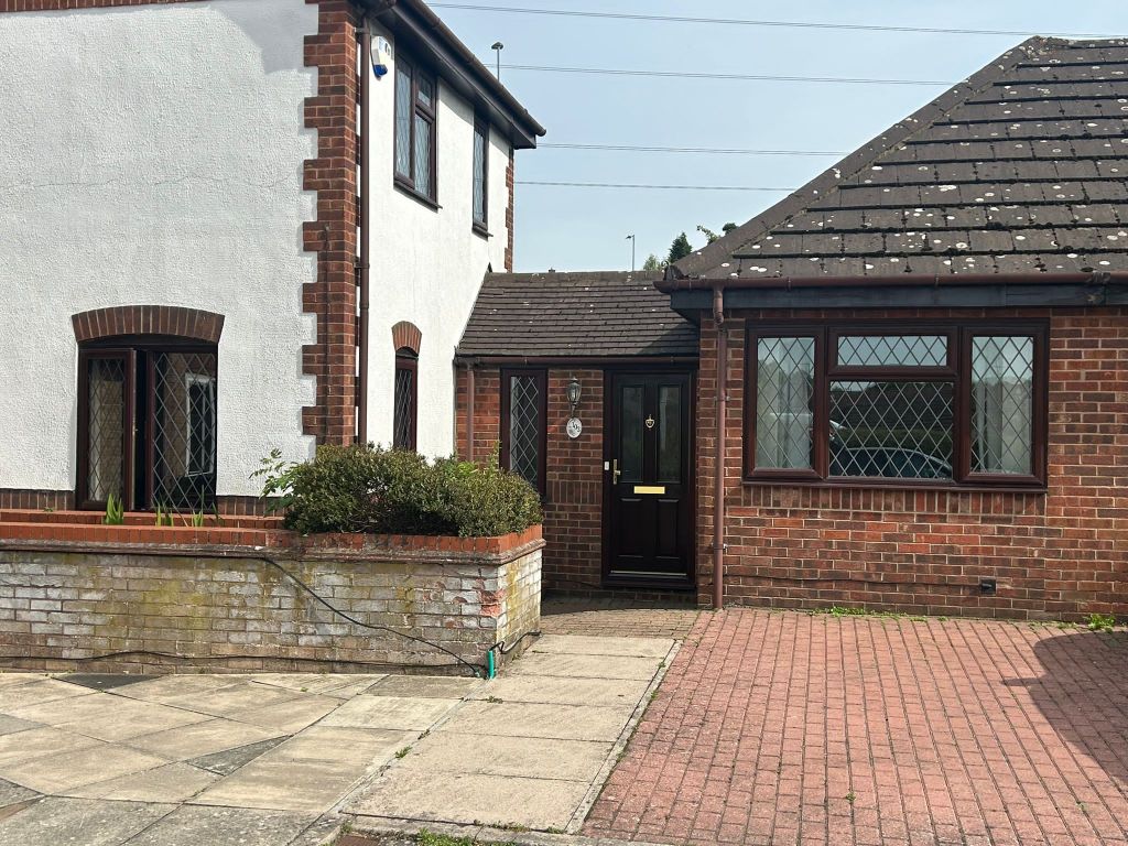 Property photo 1 of 11
