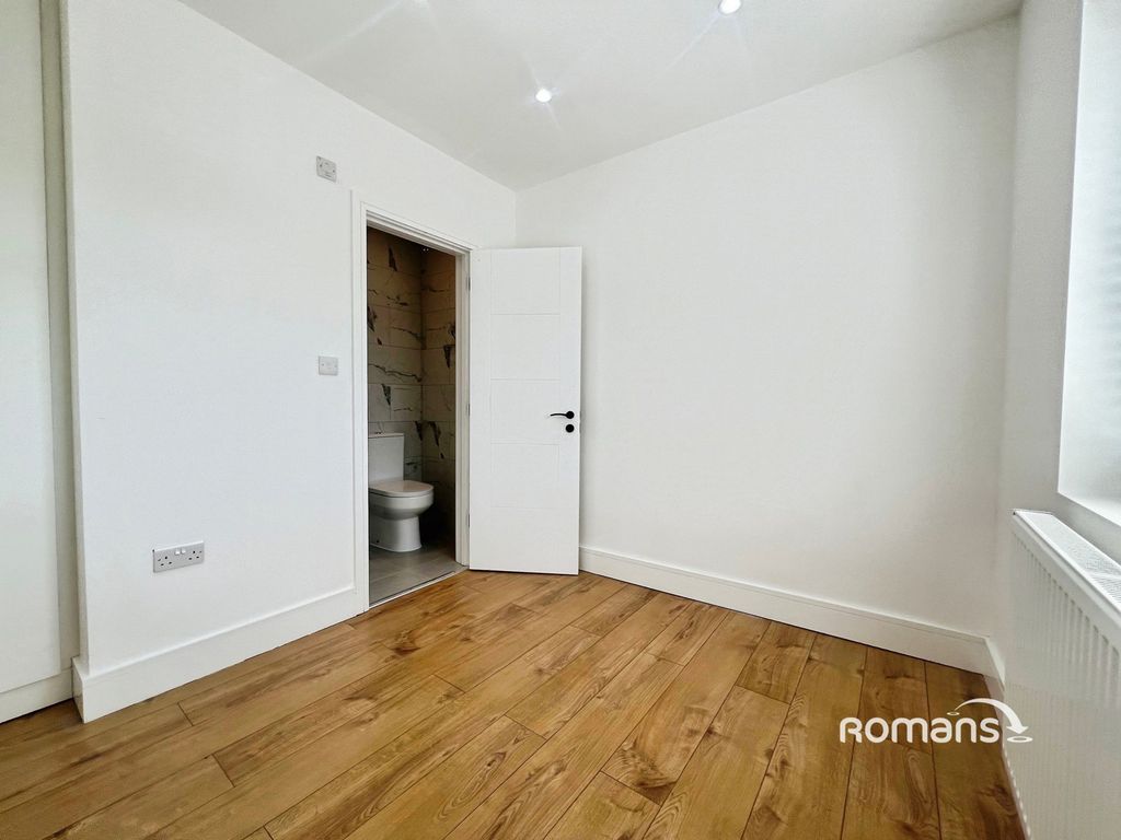 Property photo 2 of 6 Pbox-Img.Jpg