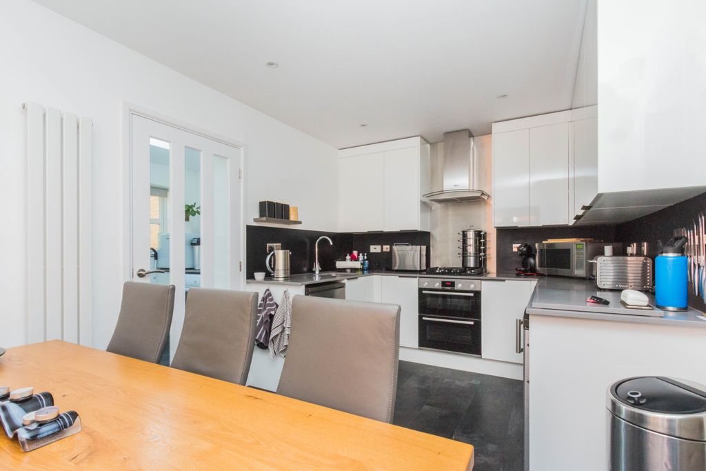 Property photo 2 of 17 Kitchen/Dining Room