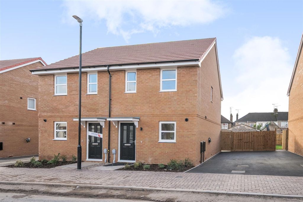 Property photo 1 of 10 1394341-10-694Bd5Ebd2127.Jpg