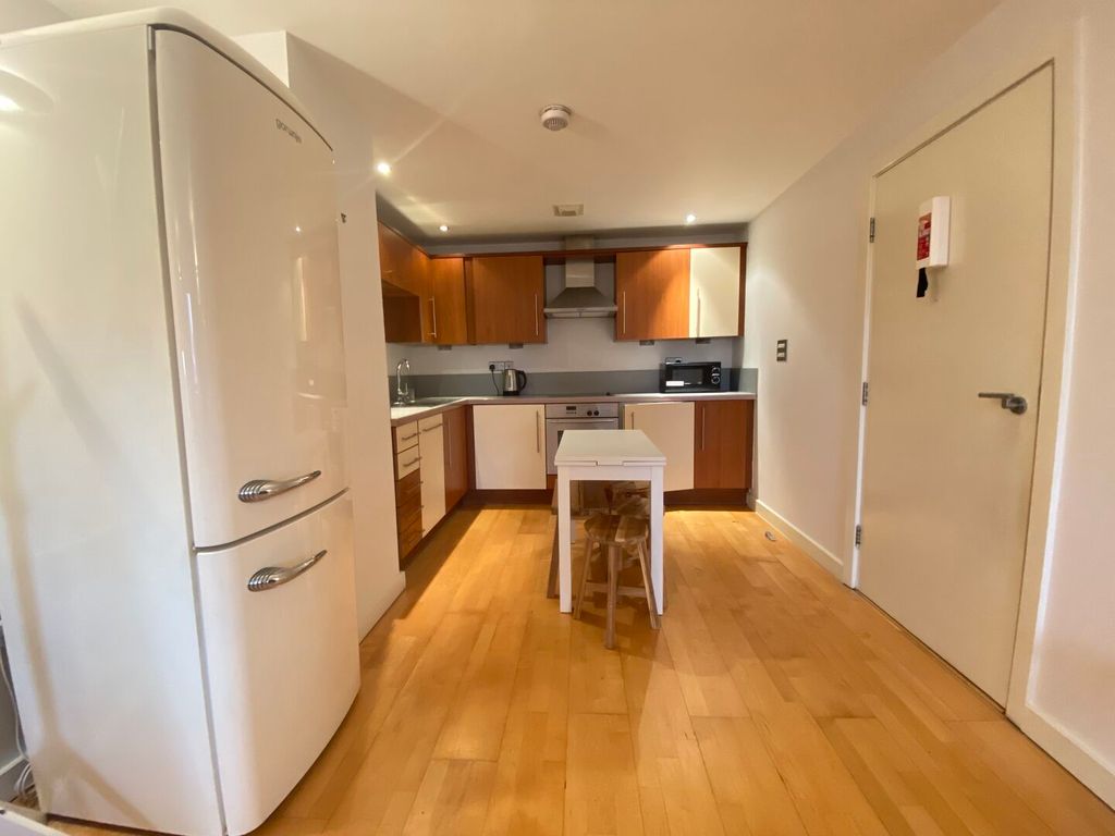 Property photo 3 of 18 Img_34542_17_Original.Jpg