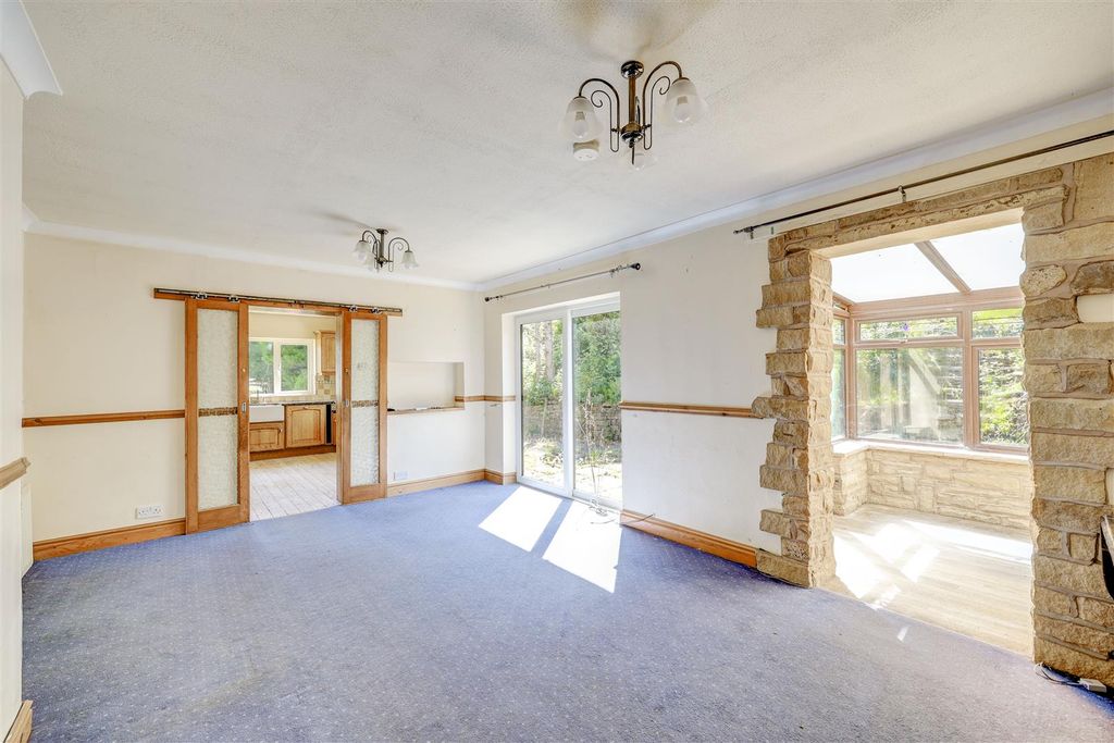 Property photo 2 of 24 Dining Room