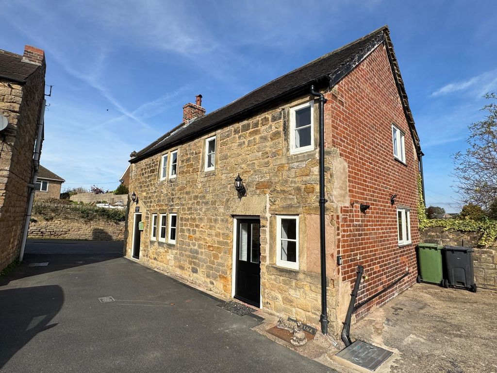 Property photo 1 of 12 Photo 42