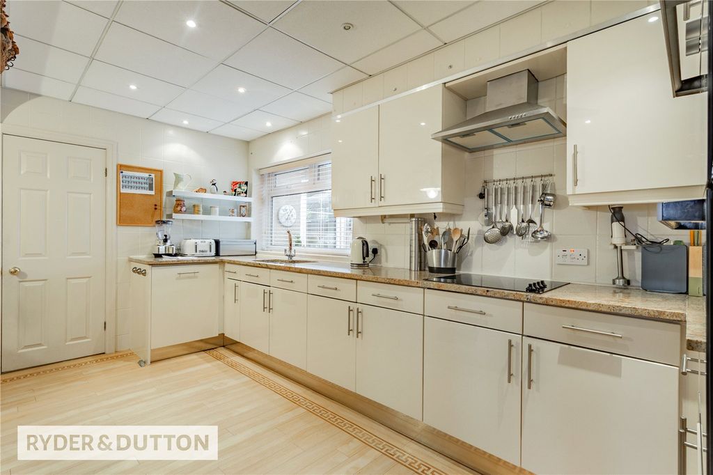 Additional image 15 of 5 bed detached house for saleTandlewood Park, Royton, Oldham, Greater Manchester OL2