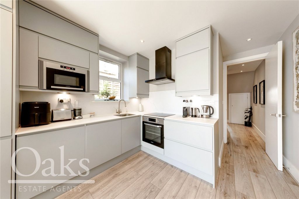 Property photo 3 of 13 Picture No. 04