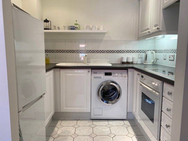 Property photo 2 of 16 Photo 11