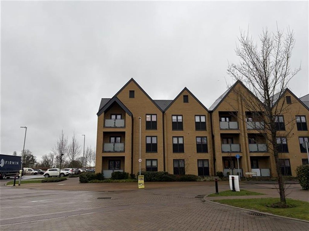 Property photo 1 of 8 External