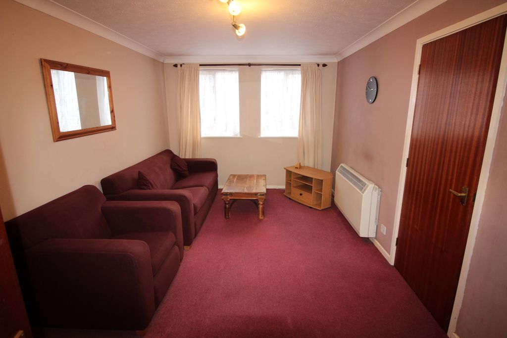 Property photo 3 of 5