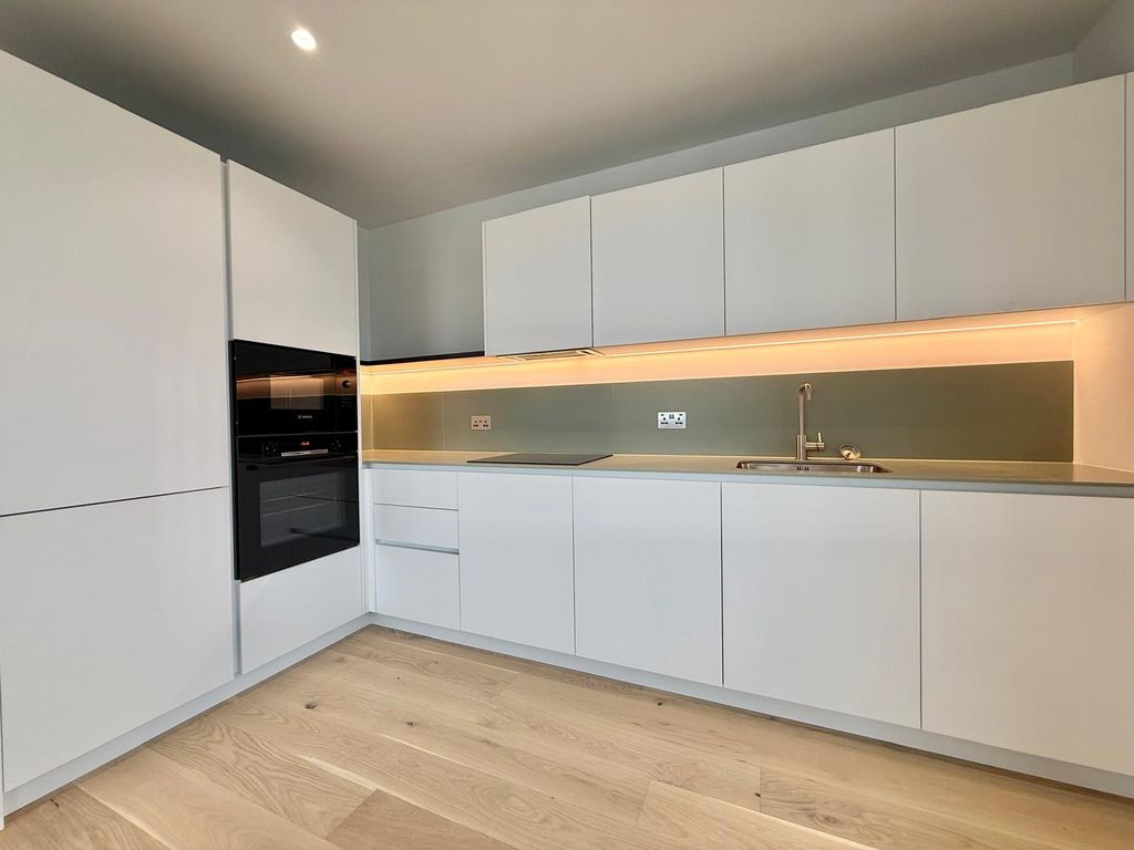 Property photo 3 of 22 Gallery