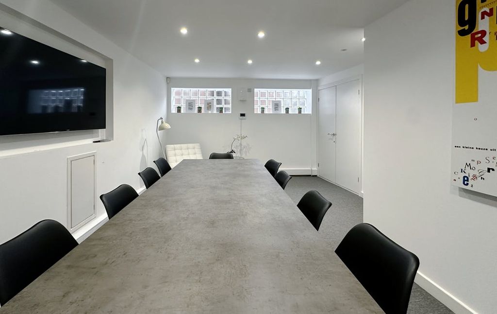 Property photo 1 of 16 Poplarhouse_Hale_Officestolet_3.Png