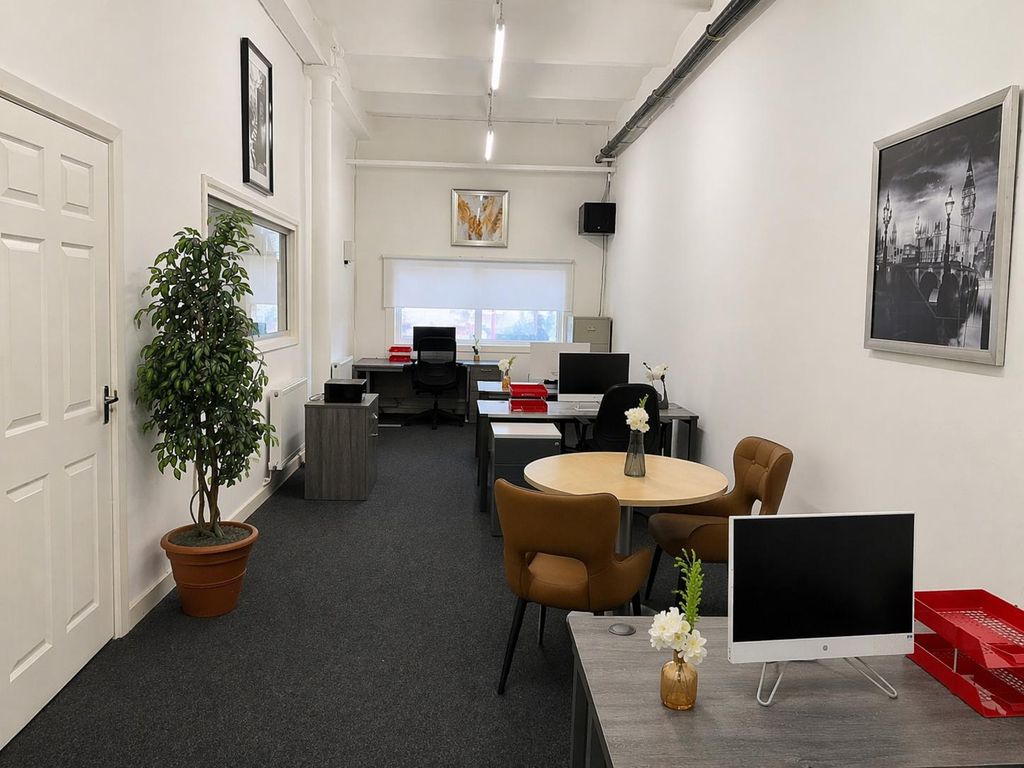 Property photo 1 of 6