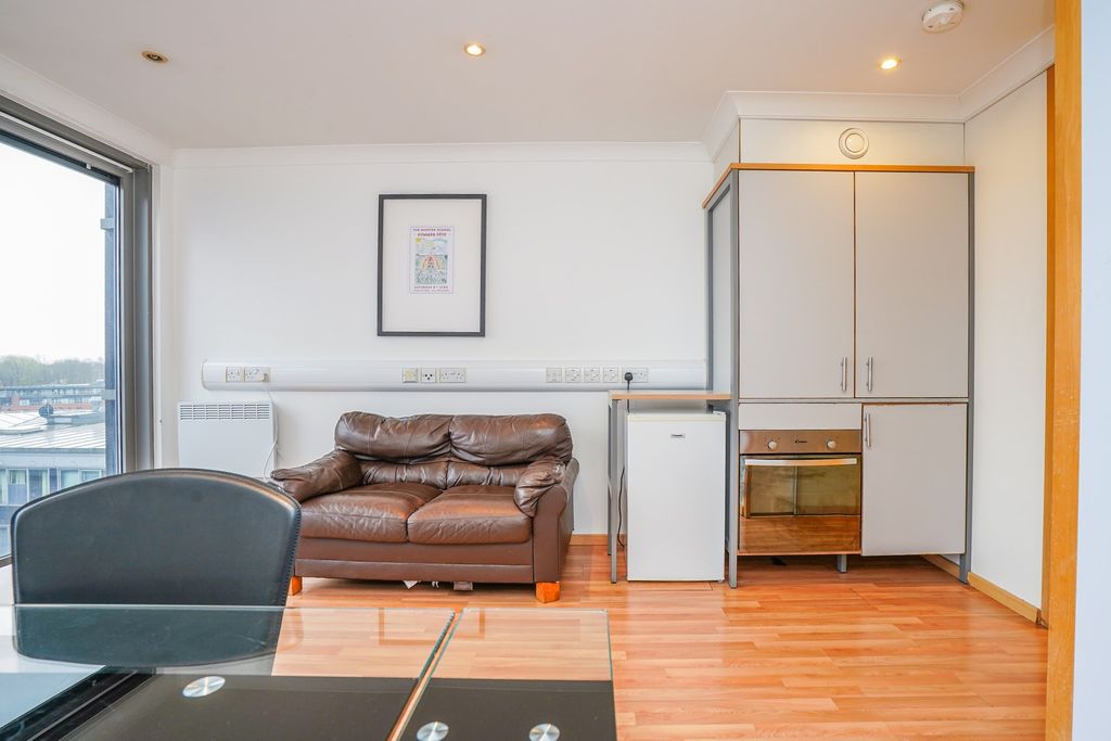 Property photo 1 of 6 Living Room