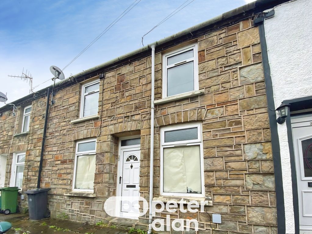 Property photo 1 of 4