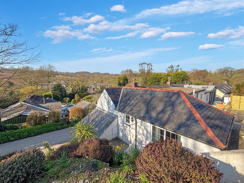 Property photo 2 of 17 Outlook.Jpg