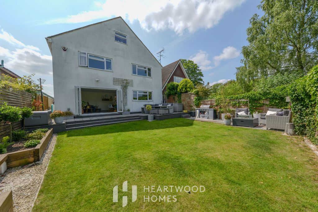 Property photo 1 of 26