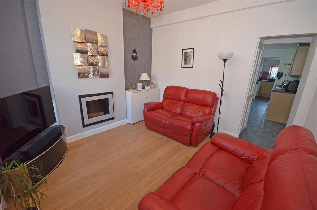 Property photo 3 of 17 03.Jpg