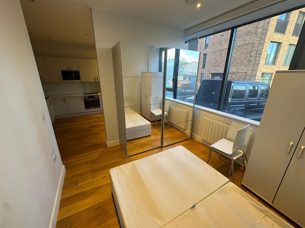 Property photo 2 of 3 4d11126c-8089-4F31-8687-B48Ef5A12E07.Jpg