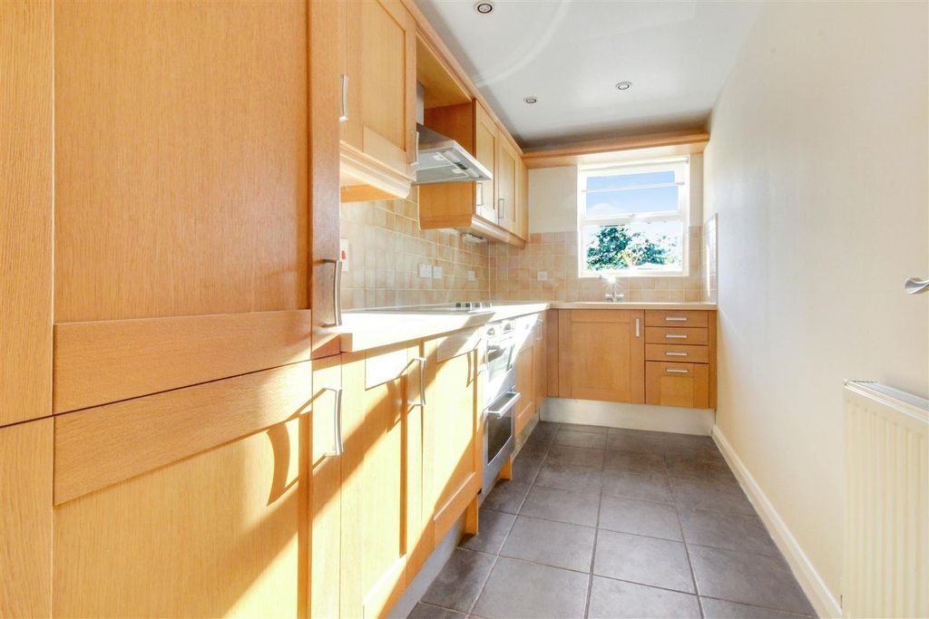 Property photo 2 of 6 2.Jpg