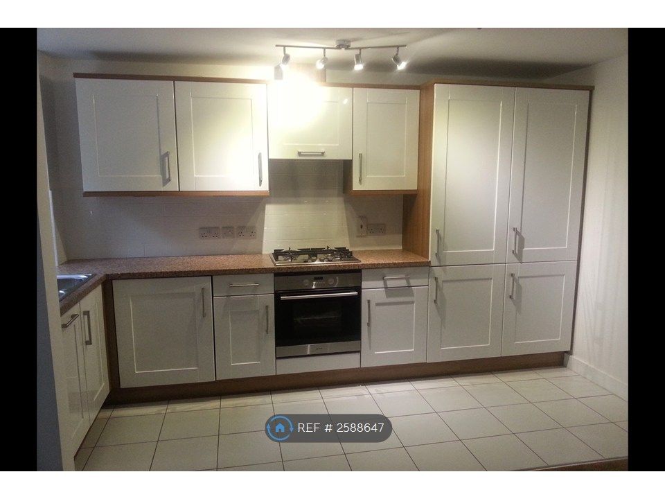Property photo 2 of 5
