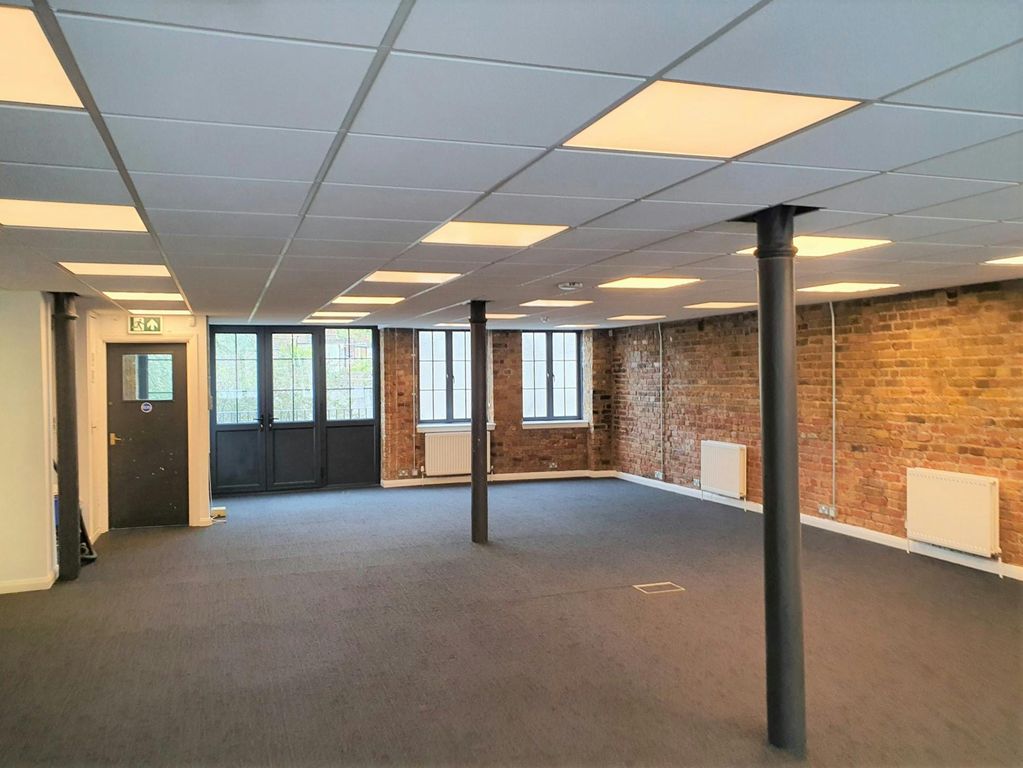 Property photo 2 of 7 1st Flr 1.Jpg