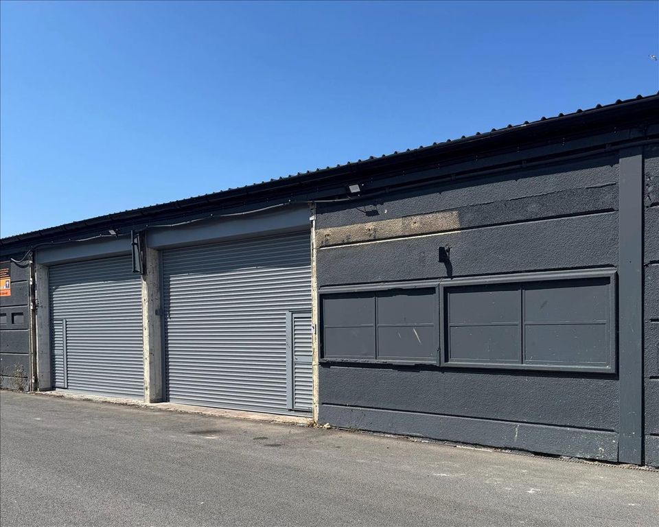 Property photo 1 of 5