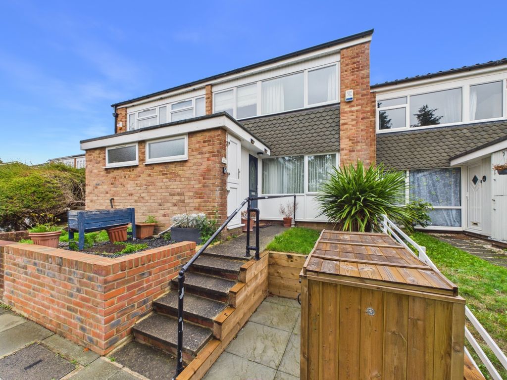 Property photo 1 of 13 5905791