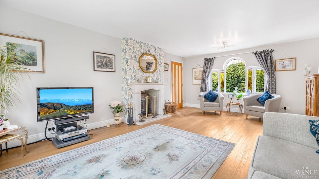 Property photo 2 of 29 5356584