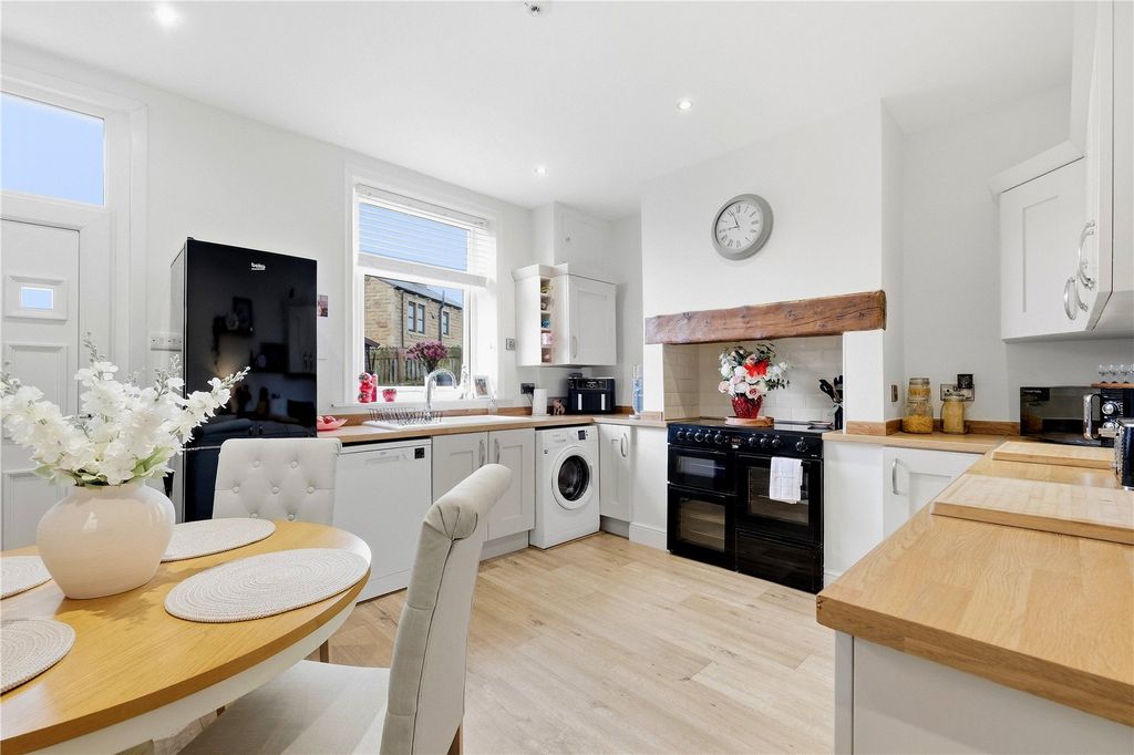 Property photo 3 of 30 Kitchen - Dining
