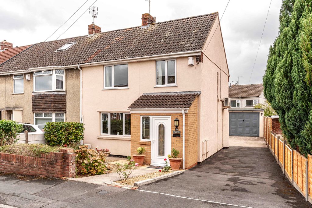 Property photo 1 of 18 1