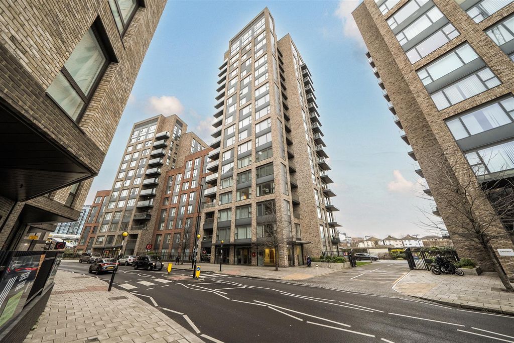 Property photo 1 of 19