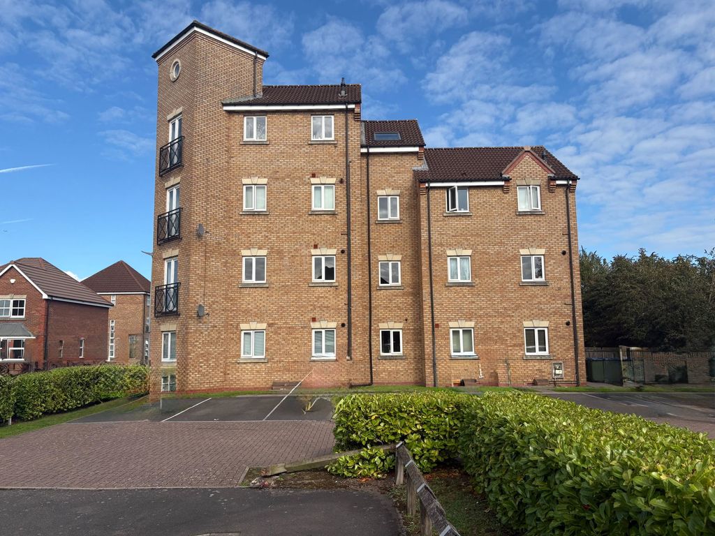 Property photo 1 of 13