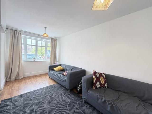 Property photo 3 of 23 Ground Floor Reception Alt.