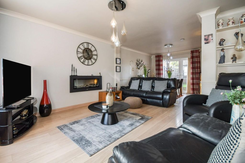 Property photo 2 of 16 Dsc_0850.Jpg