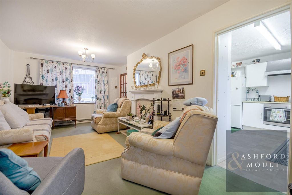 Property photo 3 of 21 Ashford-3.Jpg