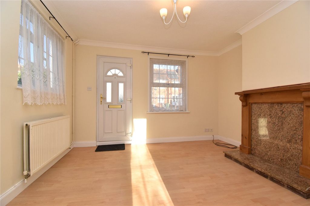 Property photo 2 of 10 Picture No. 04