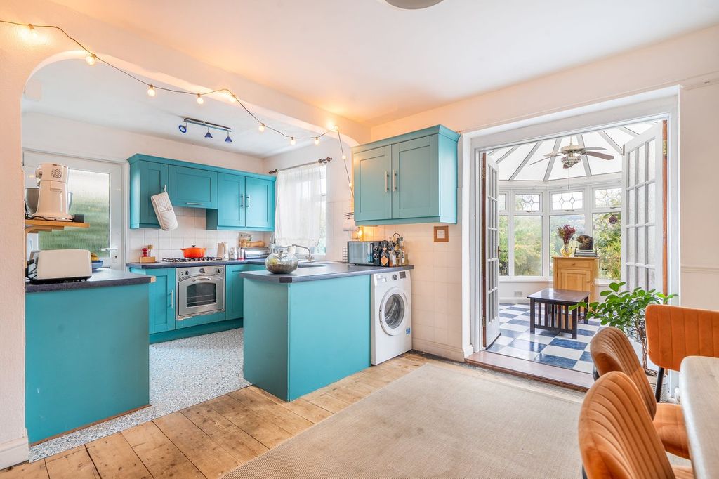 Property photo 3 of 15