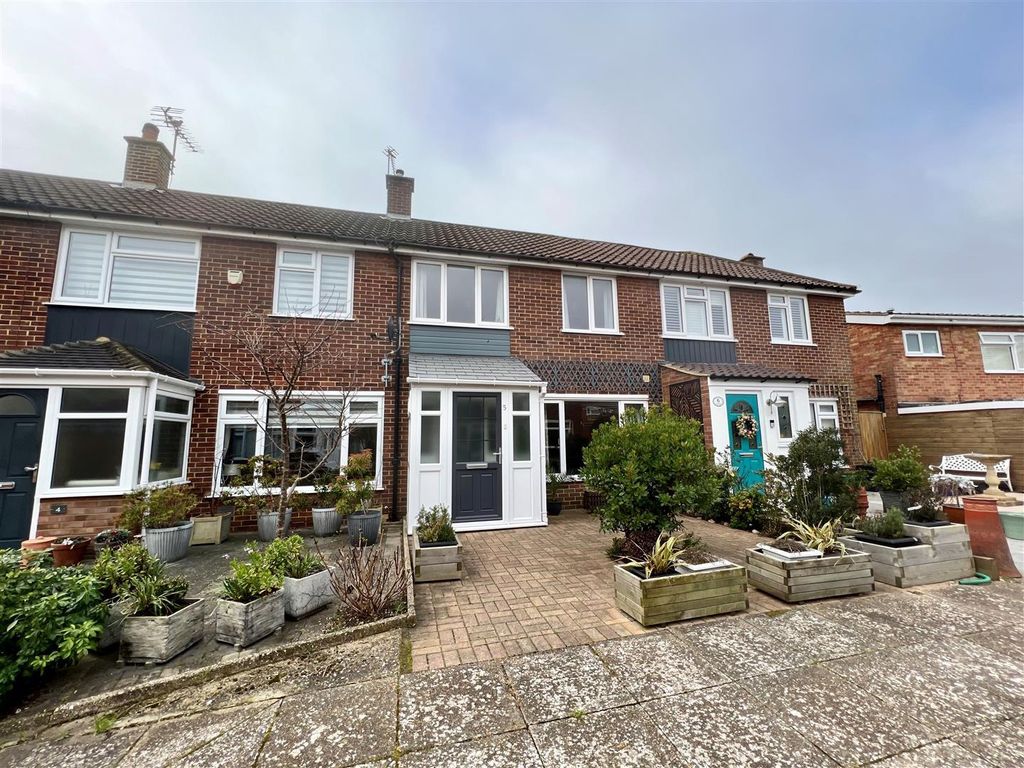 Property photo 1 of 14 Front.Jpg