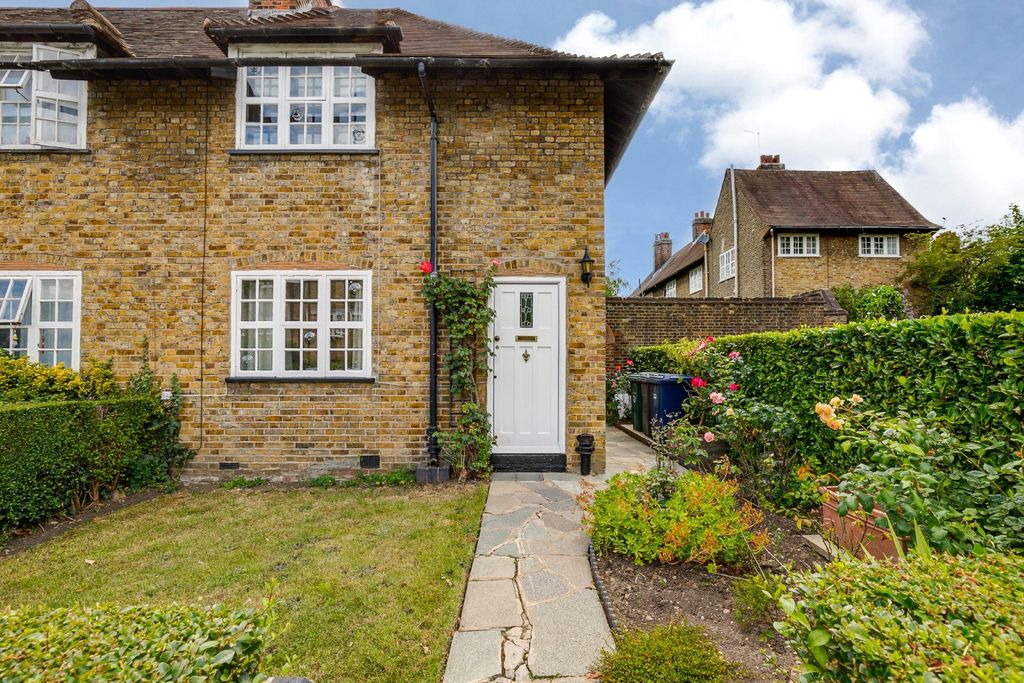 Property photo 1 of 20 Picture No. 32