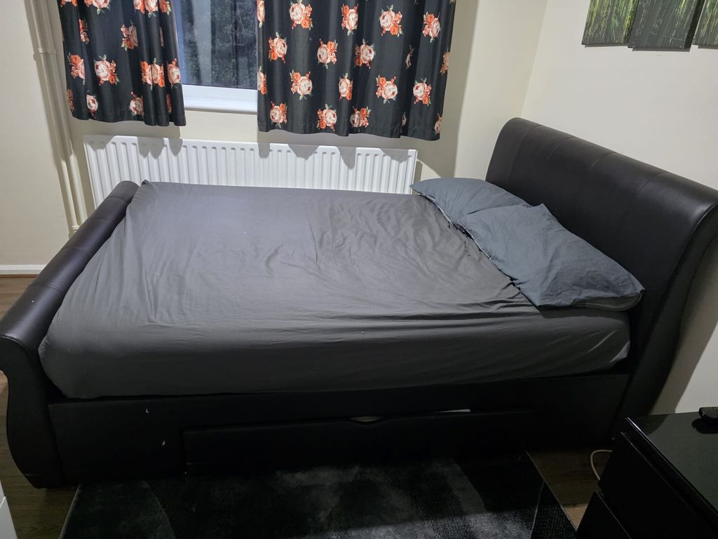Property photo 1 of 3