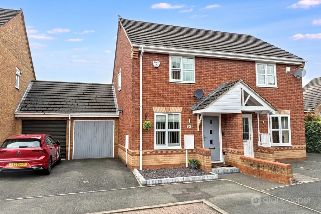 Property photo 1 of 14 5243271