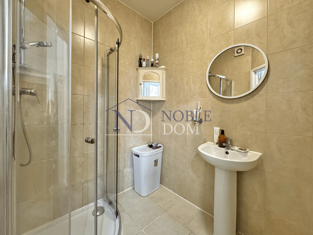 Property photo 2 of 6 178A43B097Ac19F1F73E758F9d1Fab00