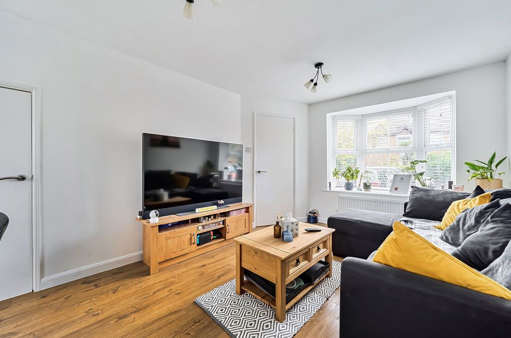 Property photo 3 of 16 1-6Ae09Ace00F6A-1...