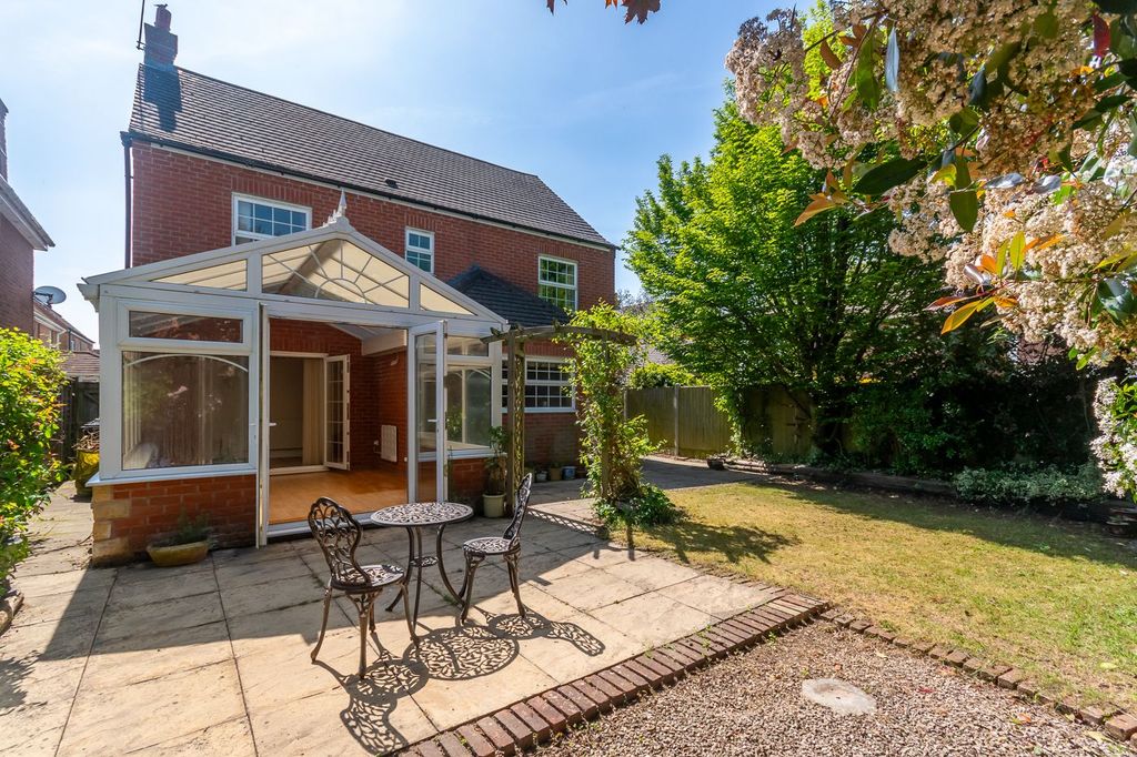 Property photo 2 of 18