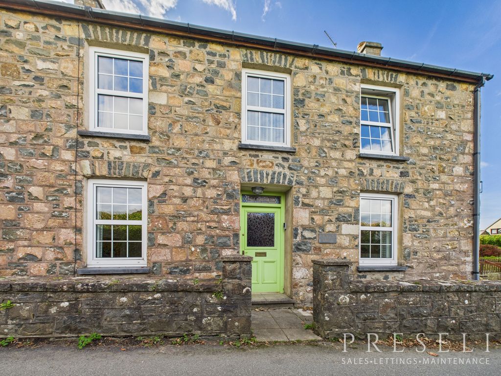 Property photo 1 of 26 Cam05119G0-Pr0051-Still028